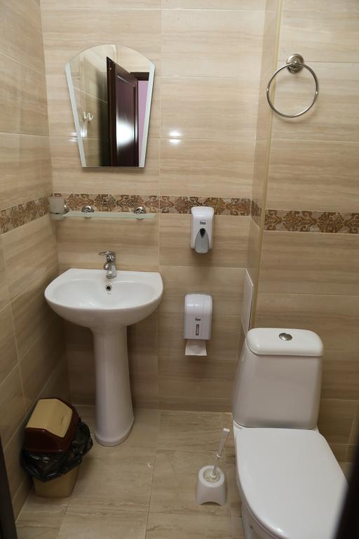 Hotel & Restaurant Ida Kŭrdzhali エクステリア 写真