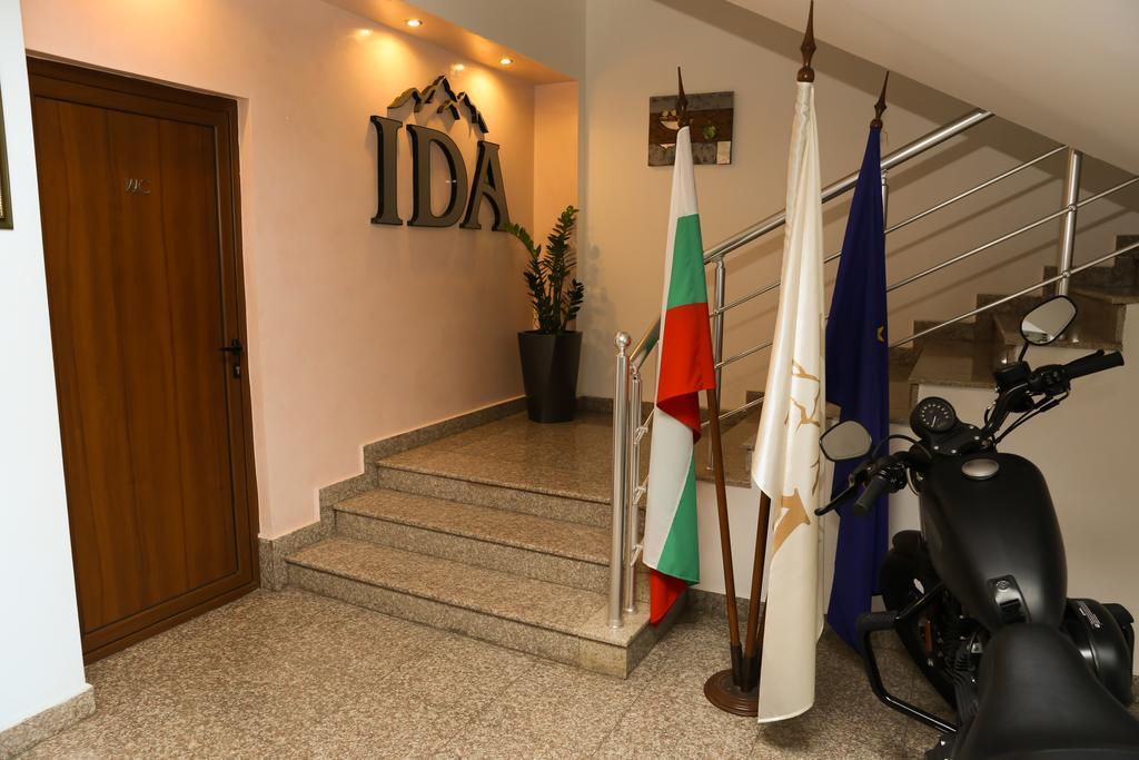 Hotel & Restaurant Ida Kŭrdzhali エクステリア 写真